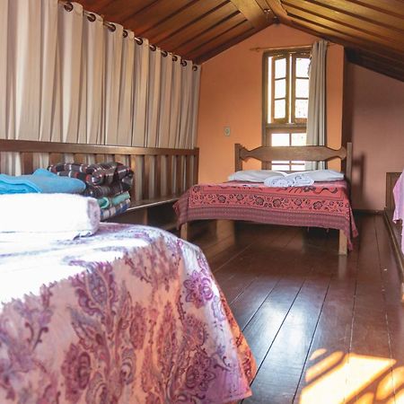 Em Tiradentes, Minas Gerais, Casa Tipica E Espacosa Em Terreno Arborizado מראה חיצוני תמונה