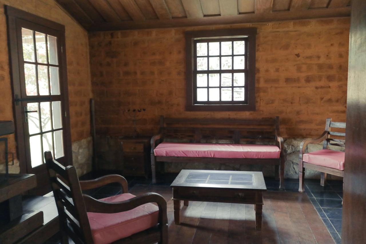 Em Tiradentes, Minas Gerais, Casa Tipica E Espacosa Em Terreno Arborizado מראה חיצוני תמונה