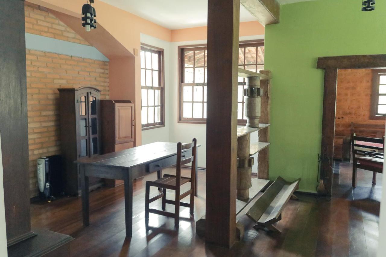 Em Tiradentes, Minas Gerais, Casa Tipica E Espacosa Em Terreno Arborizado מראה חיצוני תמונה