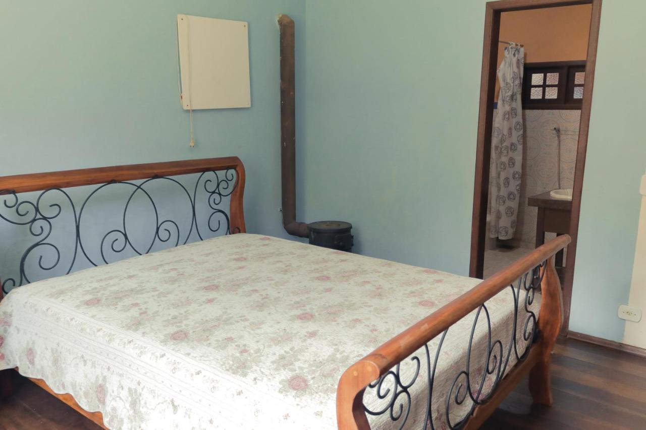 Em Tiradentes, Minas Gerais, Casa Tipica E Espacosa Em Terreno Arborizado מראה חיצוני תמונה