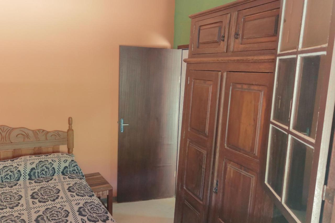 Em Tiradentes, Minas Gerais, Casa Tipica E Espacosa Em Terreno Arborizado מראה חיצוני תמונה