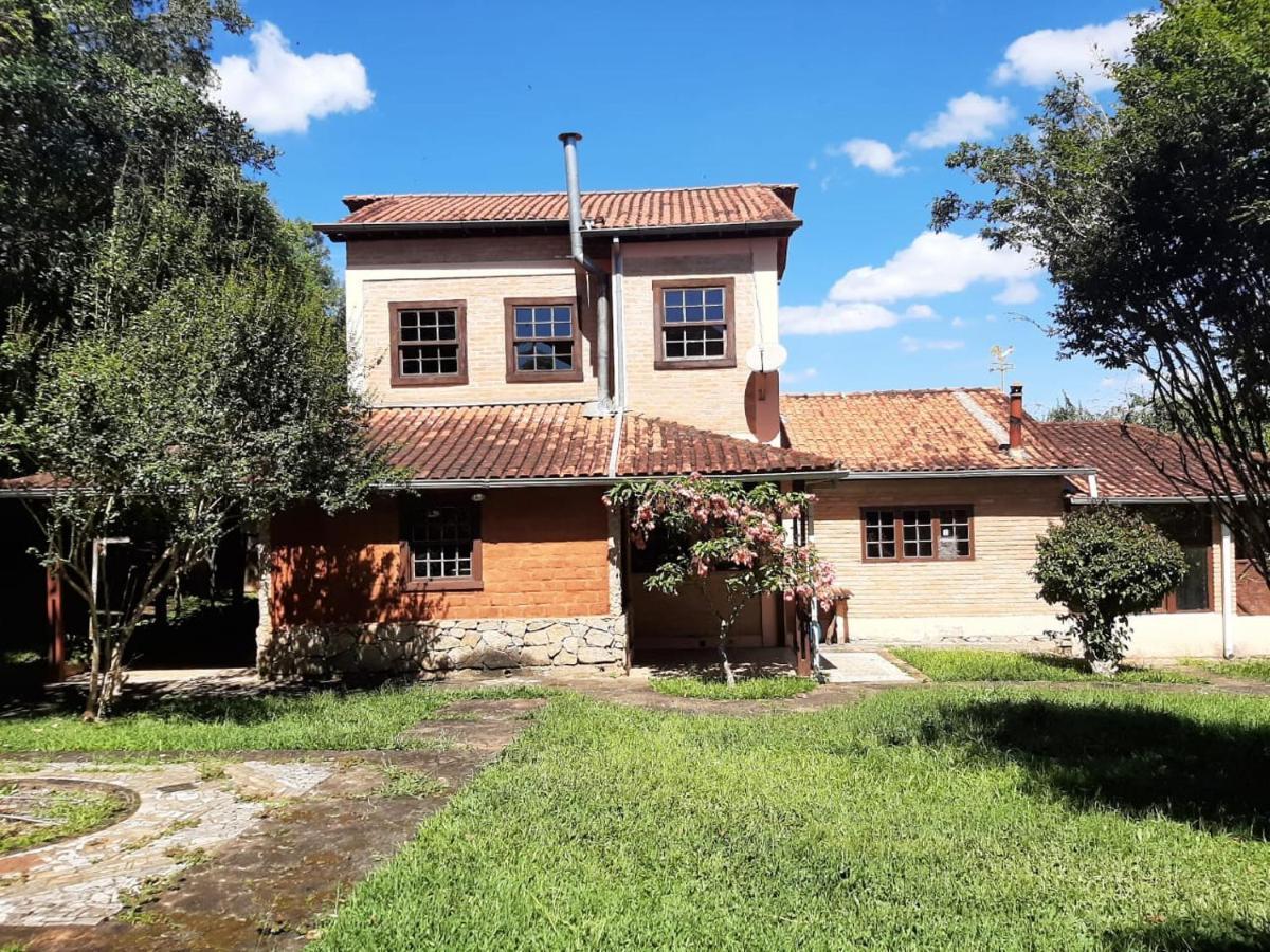 Em Tiradentes, Minas Gerais, Casa Tipica E Espacosa Em Terreno Arborizado מראה חיצוני תמונה