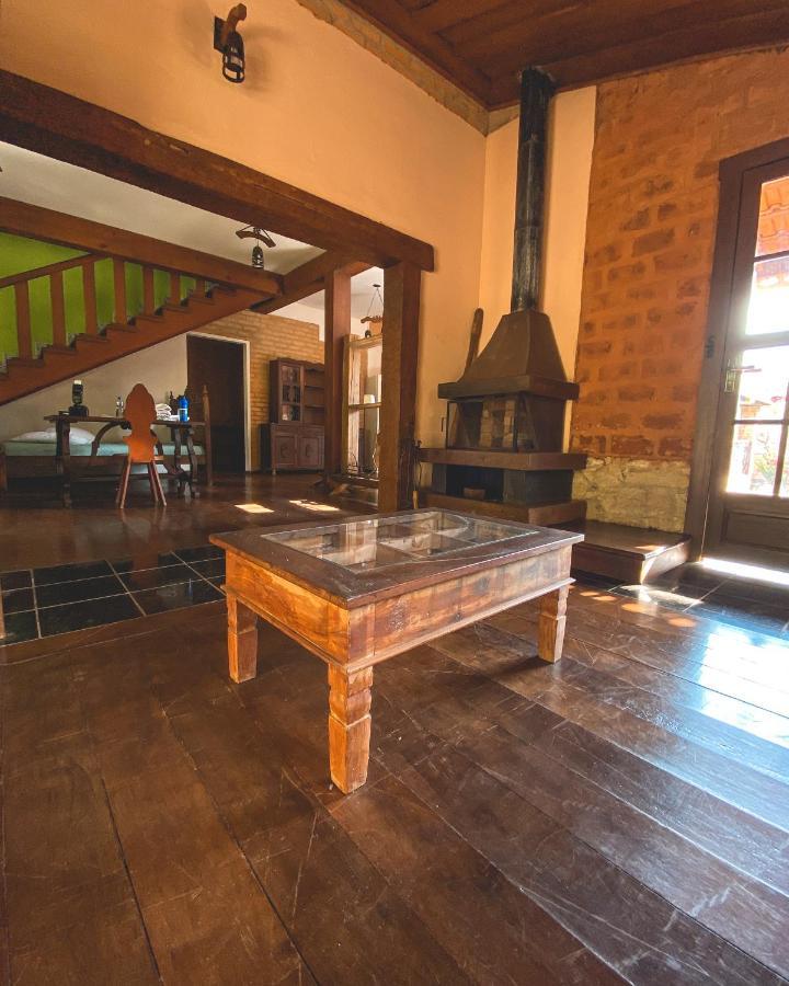 Em Tiradentes, Minas Gerais, Casa Tipica E Espacosa Em Terreno Arborizado מראה חיצוני תמונה